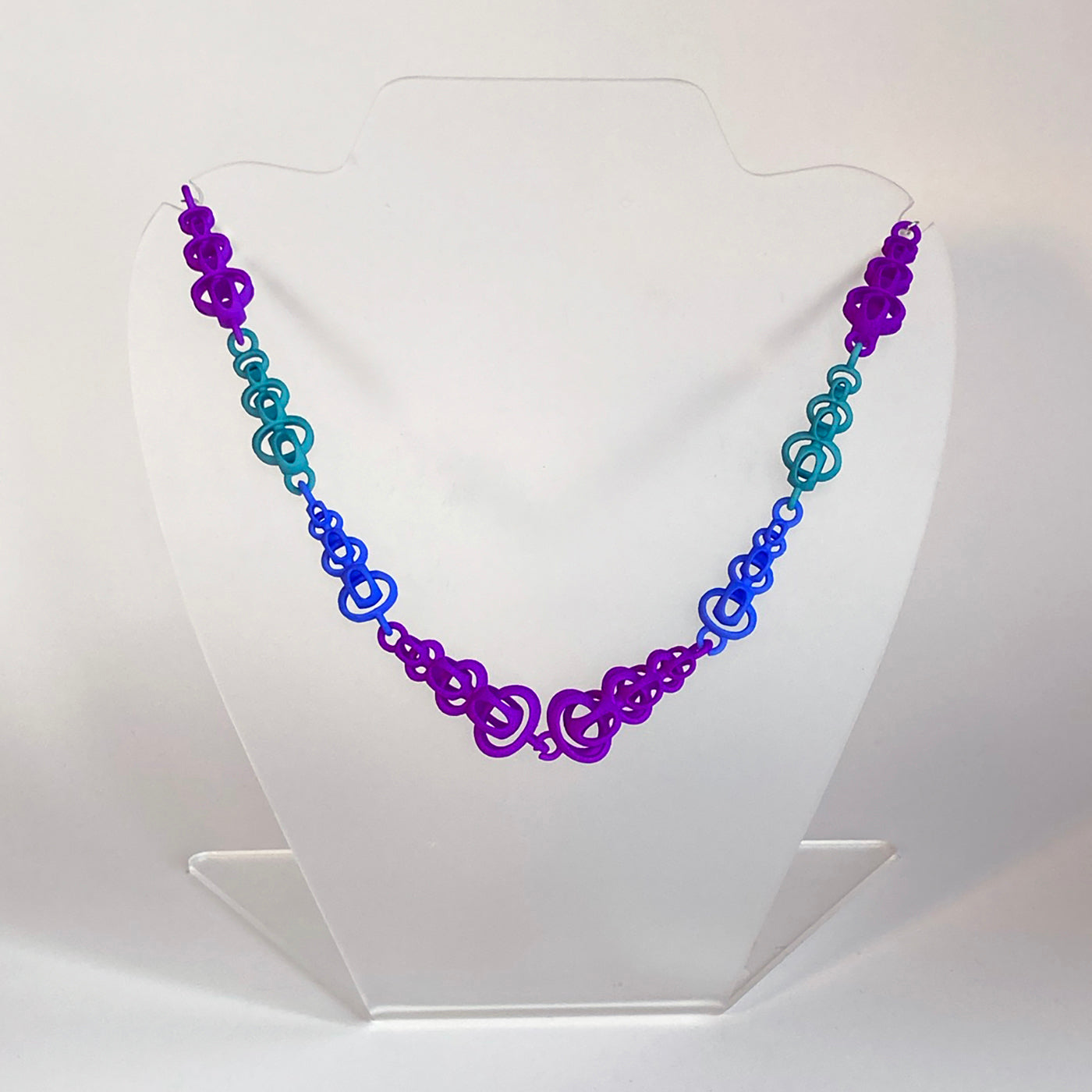 multi-color intersectium necklace